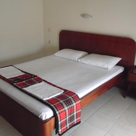 Christos Rooms Stavros  Ngoại thất bức ảnh